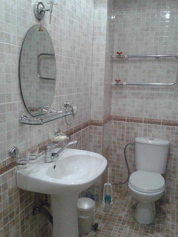Hostel64 Алма Ата Екстериор снимка