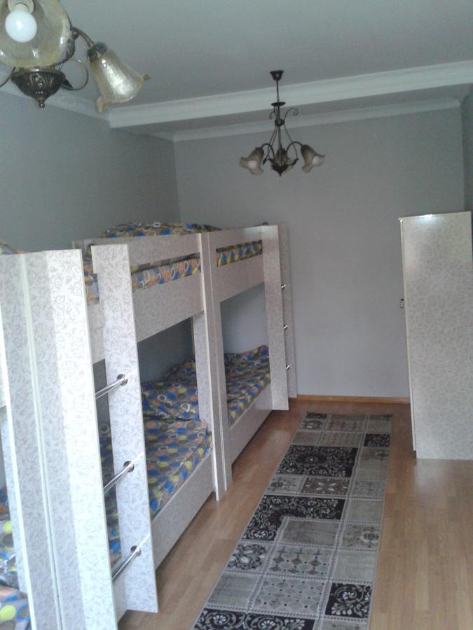Hostel64 Алма Ата Екстериор снимка